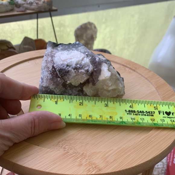 Brazilian Amethyst and calcite crystal - Picture 9 of 11